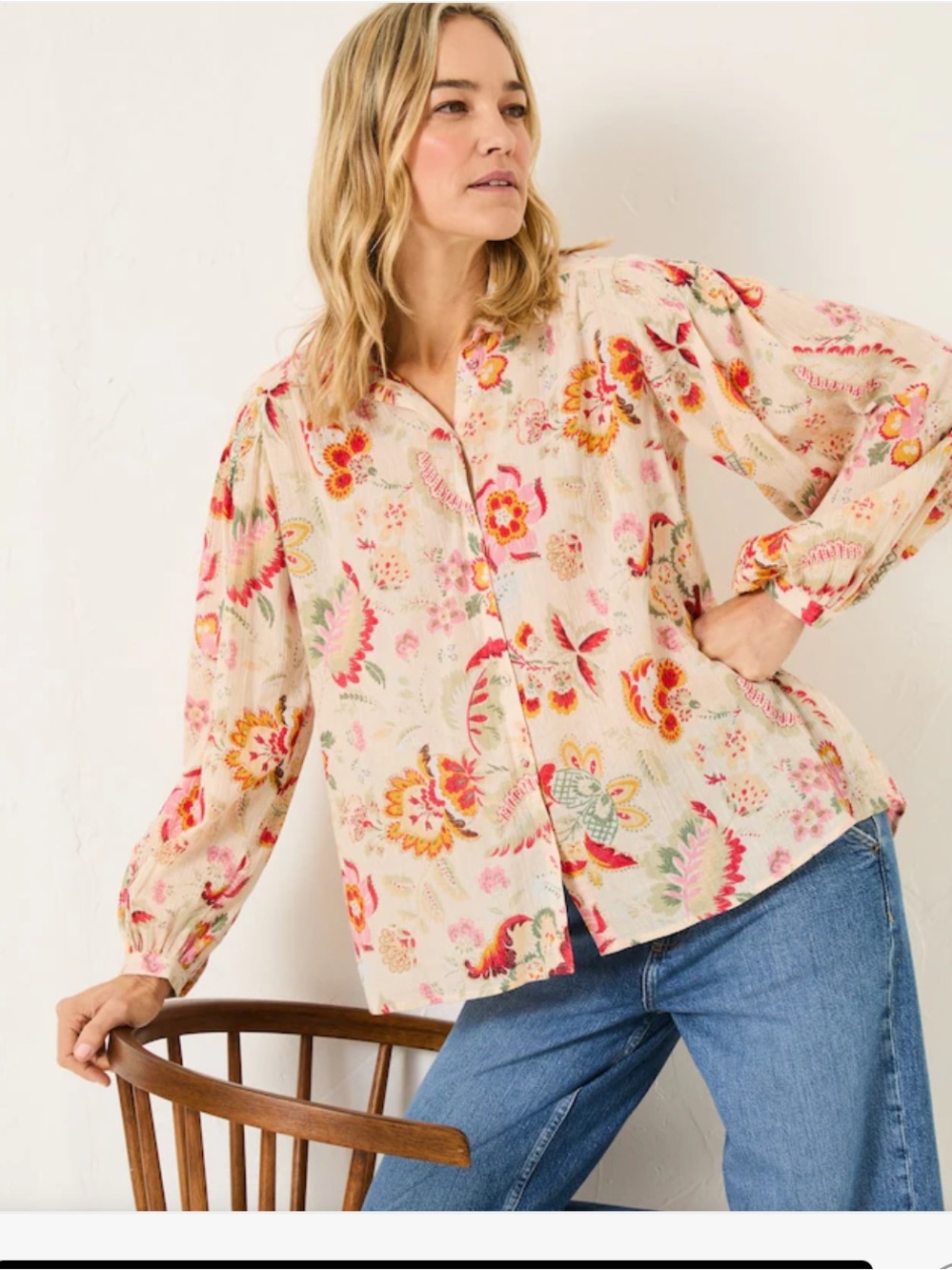 Ebby Cream Historical Floral 100% cotton blouse size M EUC